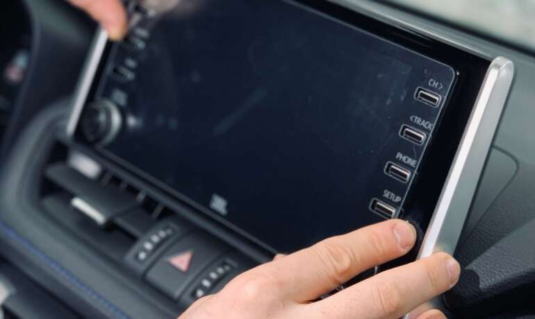 Революційна інновація у технології захисту екранів: гідрогелеві плівки для автомобілів