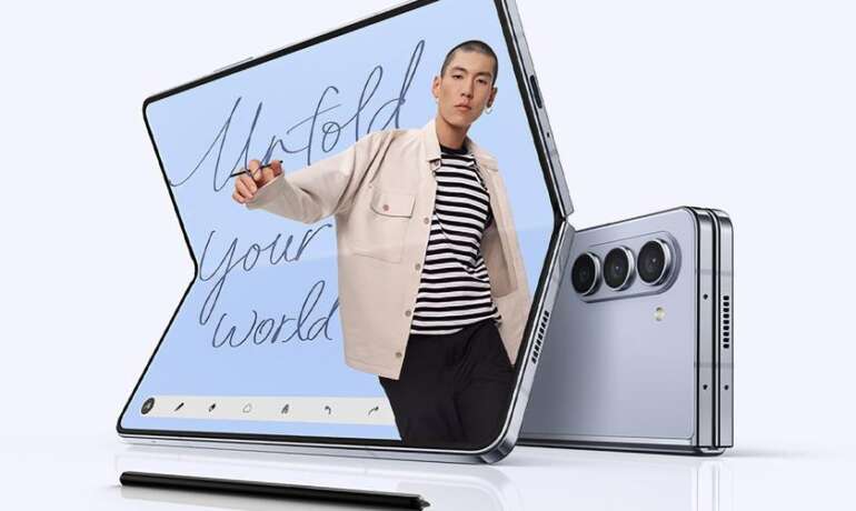 Samsung випустила One UI 6.1.1 для складаного смартфона Galaxy Fold 5