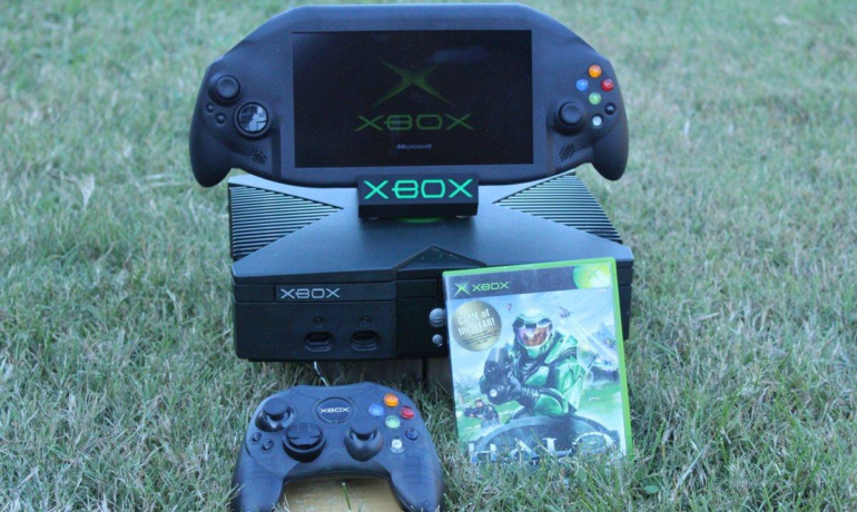 Ентузіаст випередив Microsoft і сам зробив перший портативний Xbox