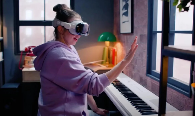 Sony “прокачає” провальний Apple Vision Pro, зробивши його геймерським пристроєм