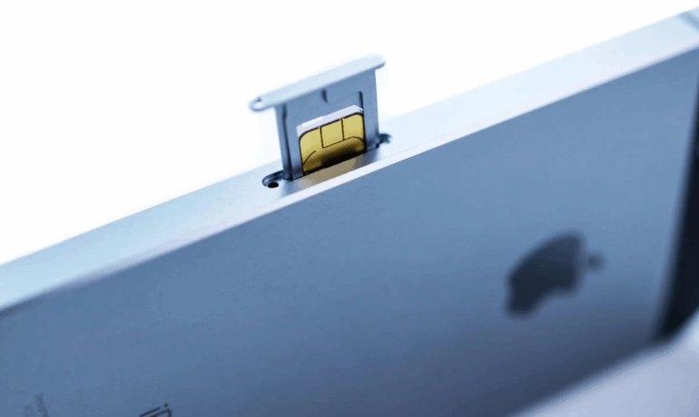 Apple повністю відмовиться від SIM-карт у нових iPhone